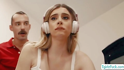 Busty blonde in a high heels gets fucked in her ass
