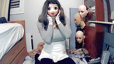 Sexy amateur cosplay fetish video with a sexy female mask wearing